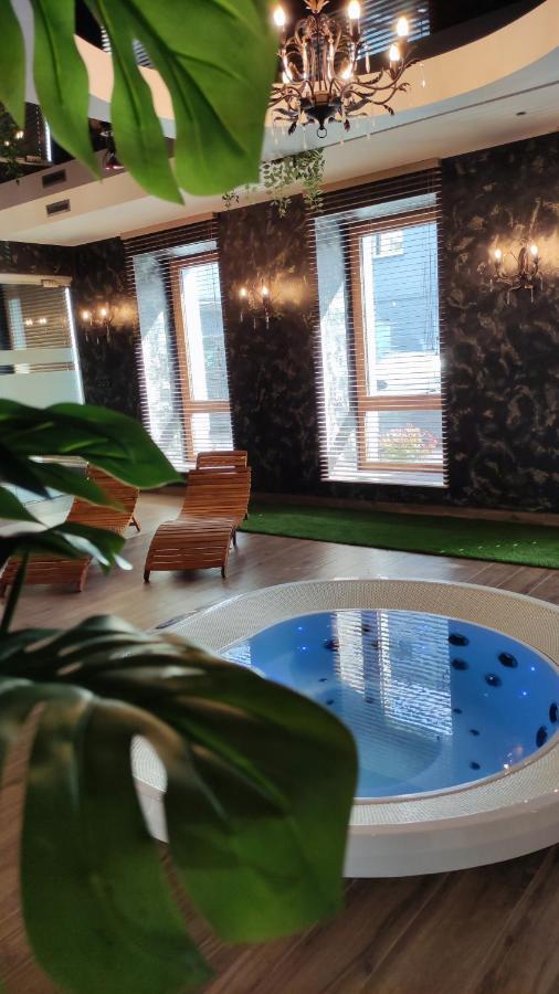 Aviator Hotel Restauracja & Spa Pabianice Ngoại thất bức ảnh